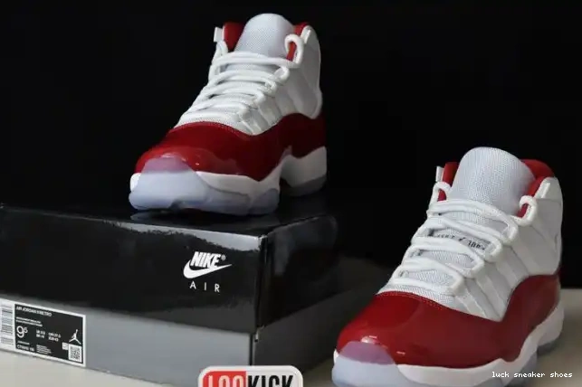 Rep LUCY Air Jordan 11 Cherry CT8012-116 0617